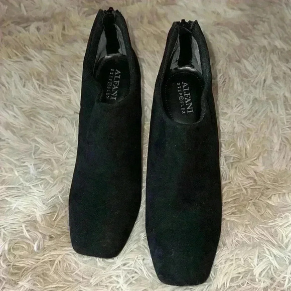 NWOB Alfani Step Flex suede bootie - Picture 2 of 6